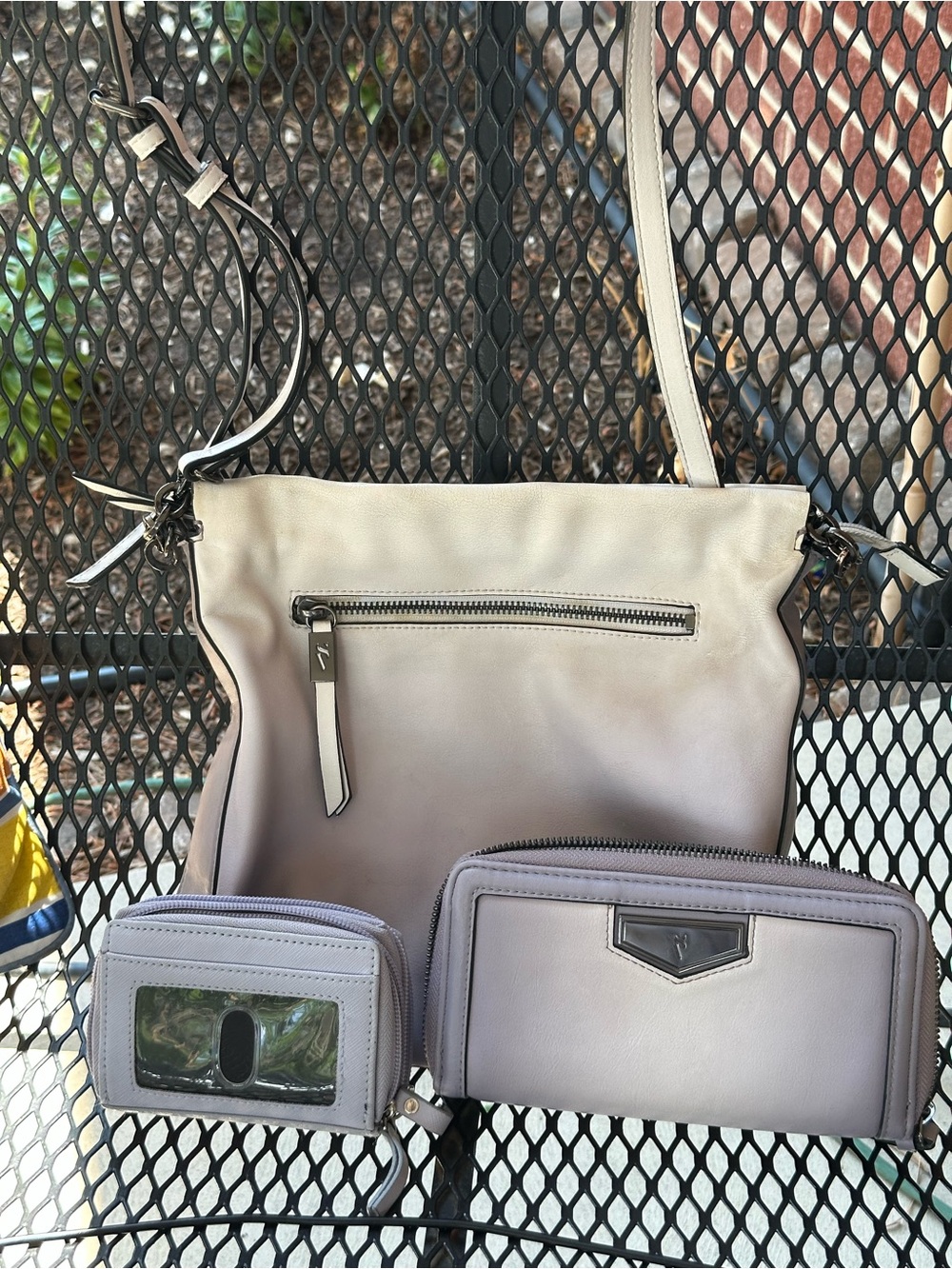 Simply Vera Vera Wang Lavender Crossbody Bag Set with Wallets